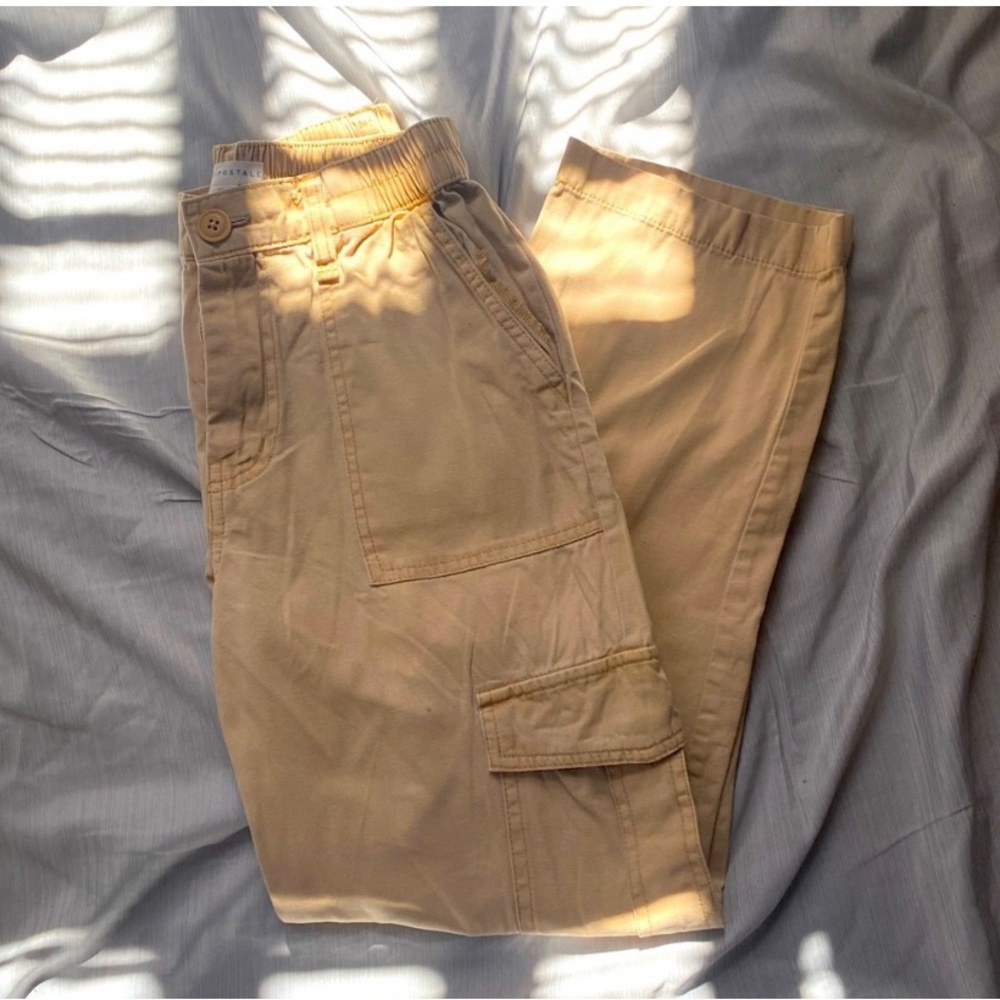 Re-listing Aeropostale Cargo Pants
